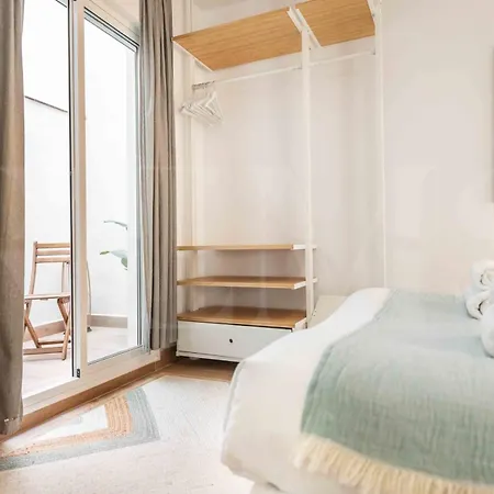 Apartment Peaceful With A Private Patio By Rems Malaga