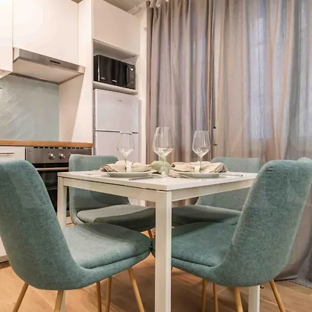 Apartment Peaceful With A Private Patio By Rems *