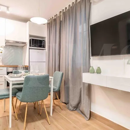 Peaceful With A Private Patio By Rems Apartment *